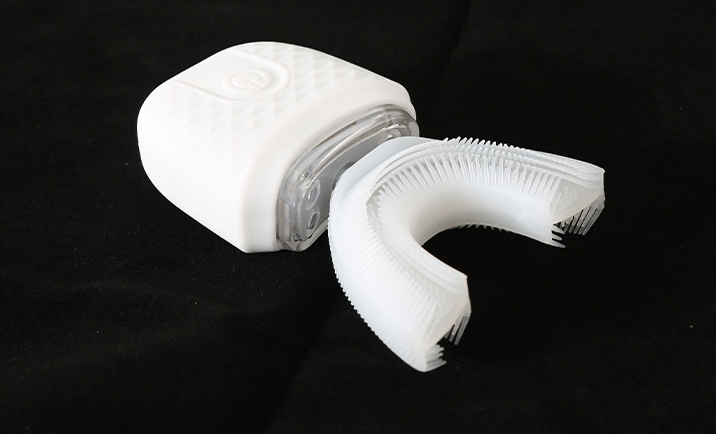 Whiten & Clean: All-in-One Teeth Care Set 🦷